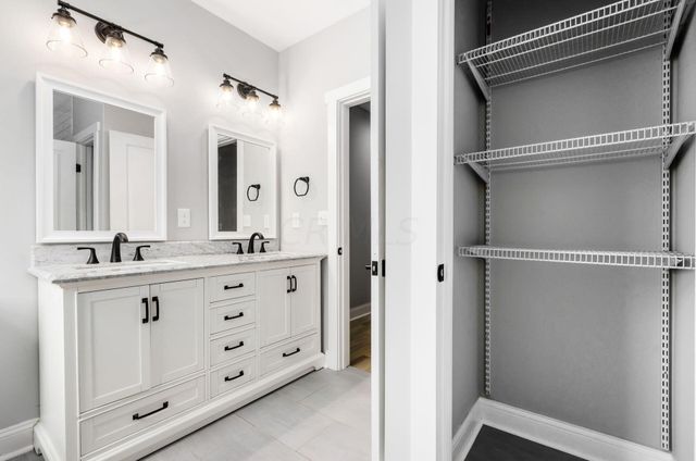 422-424 Morrison Avenue, Columbus, OH 43205