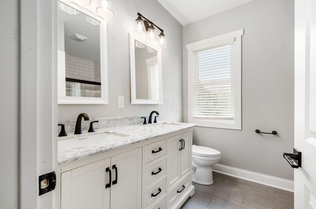 422-424 Morrison Avenue, Columbus, OH 43205