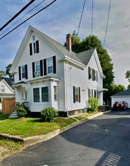 11 Pine Ave 2, Brockton, MA 02302