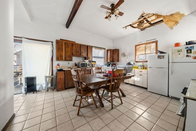 6 Highland St, Woburn, MA 01801