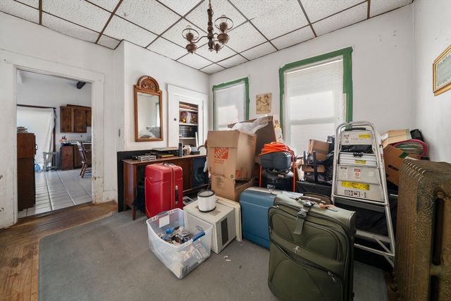 6 Highland St, Woburn, MA 01801