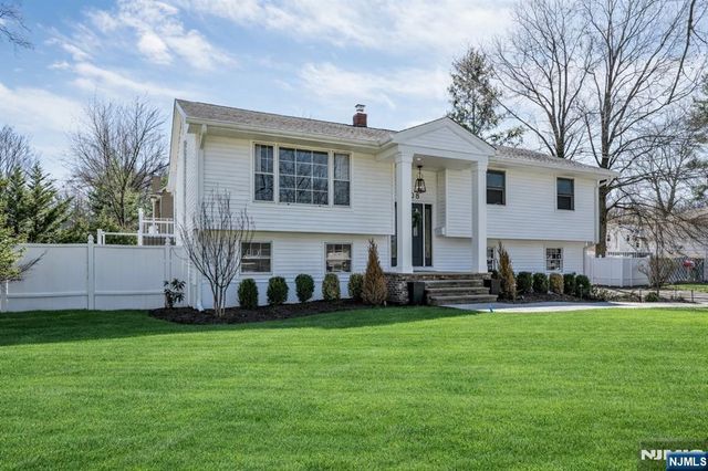 408 Chelsea Street, Paramus, NJ 07652