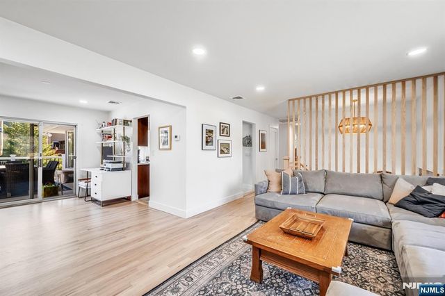 408 Chelsea Street, Paramus, NJ 07652
