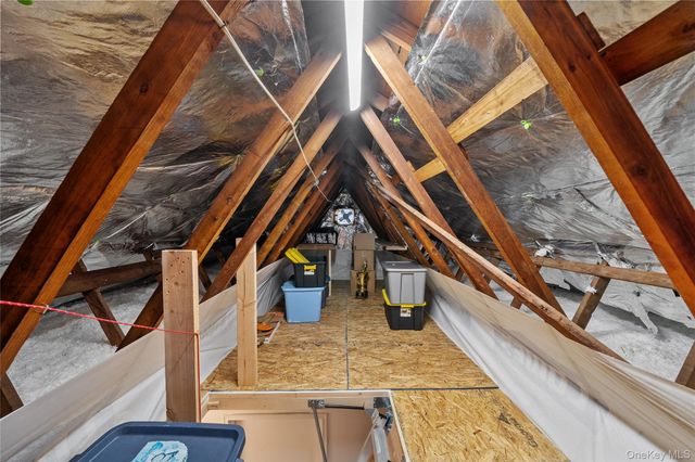 61 Federal Lane, Coram, NY 11727