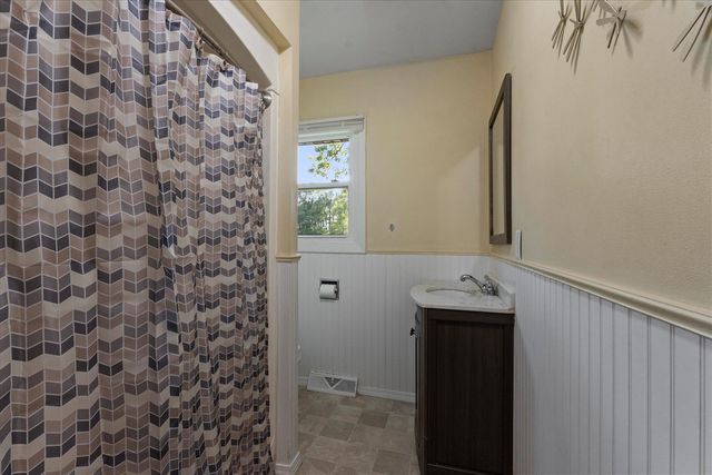 70600 Conrad Road, Niles, MI 49120