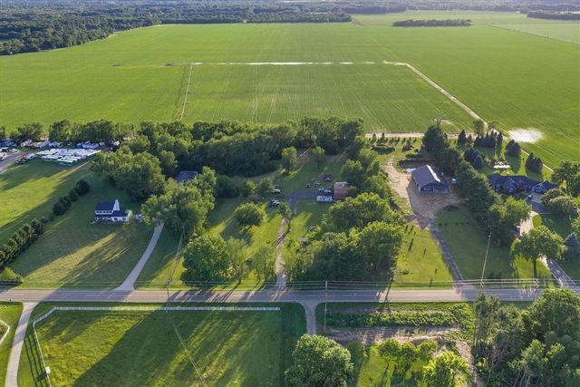 70600 Conrad Road, Niles, MI 49120