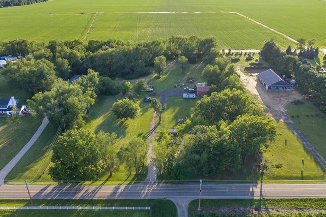 70600 Conrad Road, Niles, MI 49120
