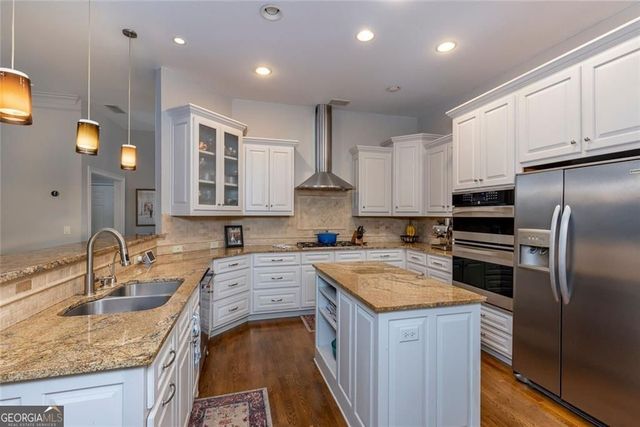 2322 Valley Brook Way NE, Brookhaven, GA 30319