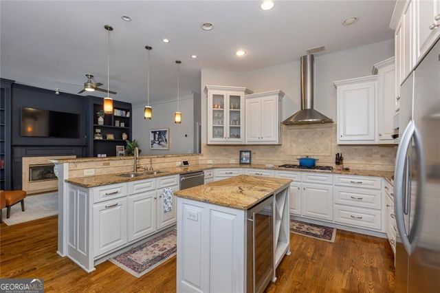 2322 Valley Brook Way NE, Brookhaven, GA 30319