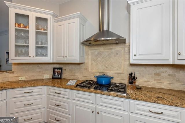 2322 Valley Brook Way NE, Brookhaven, GA 30319