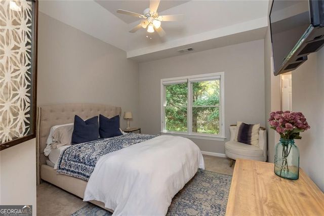 2322 Valley Brook Way NE, Brookhaven, GA 30319