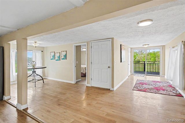 9433 E Lovejoy Road, Perry, MI 48872