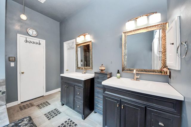 3927 Village Well Drive, Humble, TX 77396