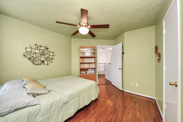 3927 Village Well Drive, Humble, TX 77396