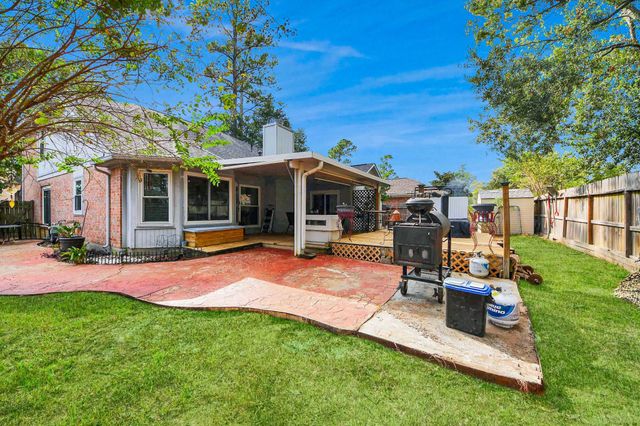 3927 Village Well Drive, Humble, TX 77396