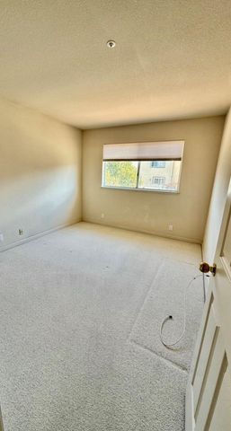 949 Nantucket Boulevard 14, Salinas, CA 93906