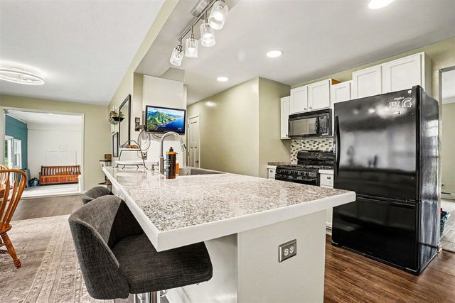 4429 Grand Prairie Road, Kalamazoo, MI 49006
