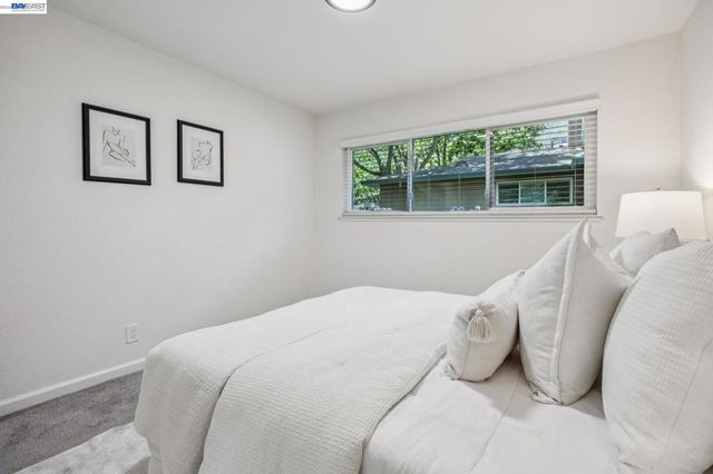 8110 Arroyo Dr, Pleasanton, CA 94588