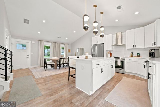 30 Briar Gate Lane, Marietta, GA 30066