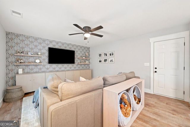 30 Briar Gate Lane, Marietta, GA 30066