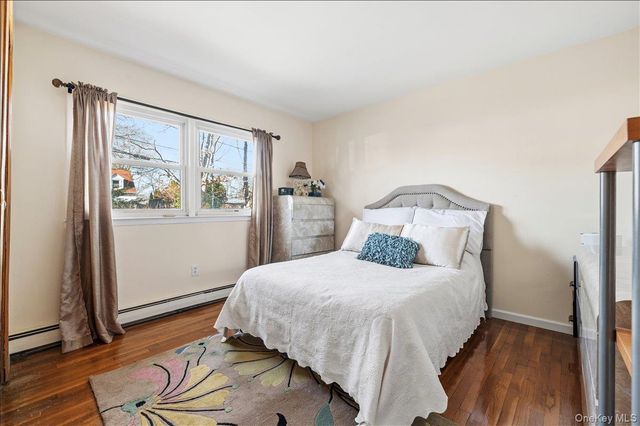 112 King Street, Bay Shore, NY 11706