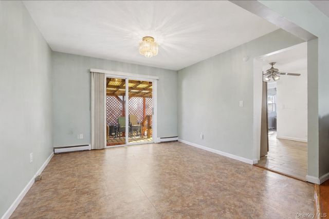 112 King Street, Bay Shore, NY 11706