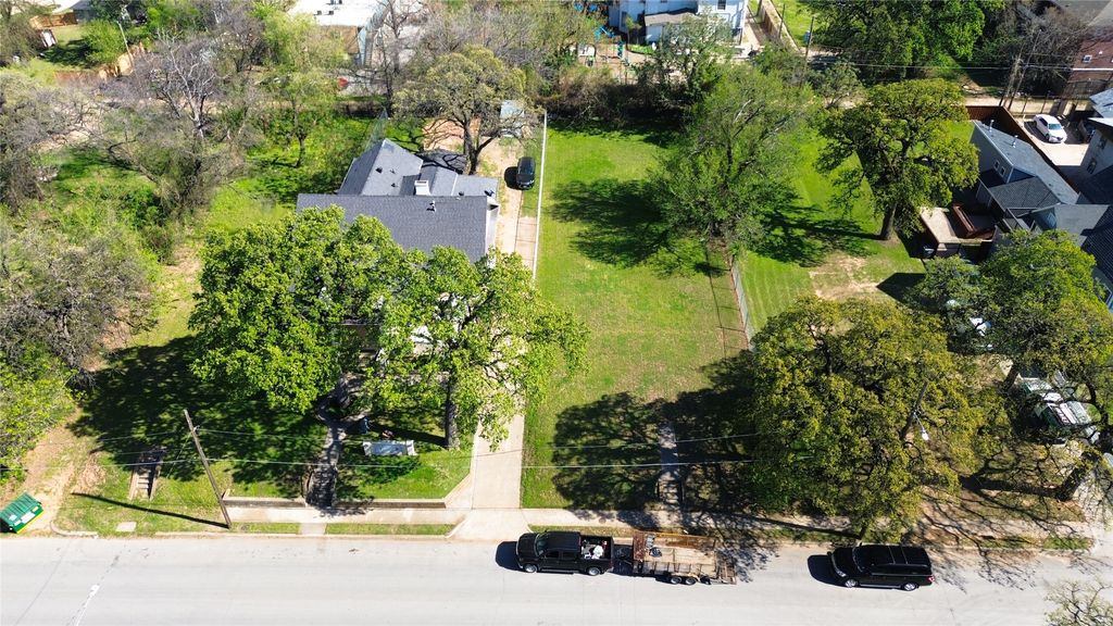 1830 Park Row Avenue, Dallas, TX 75215