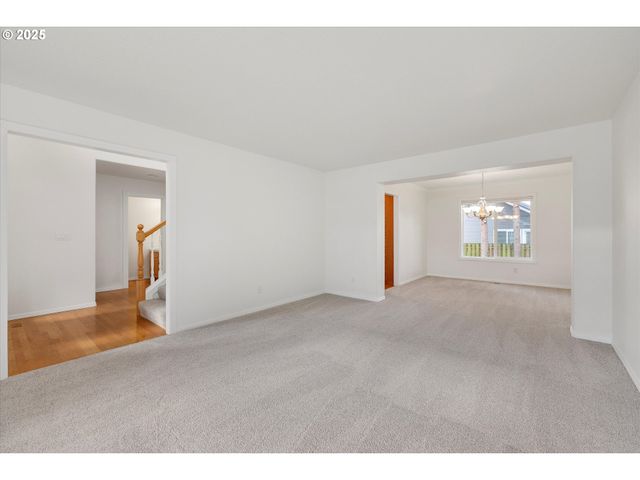 1380 Se 9TH Ave, Canby, OR 97013