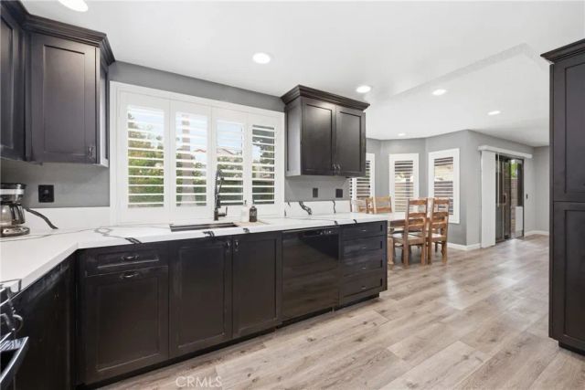 2481 Keswick Court, Simi Valley, CA 93063