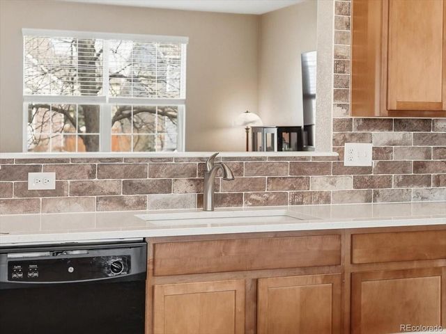 1557 Edenbridge Dr, Windsor, CO 80550