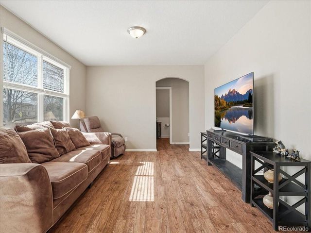 1557 Edenbridge Dr, Windsor, CO 80550