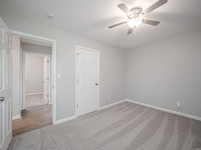 6697 CONCORD Drive, Newburgh, IN 47630