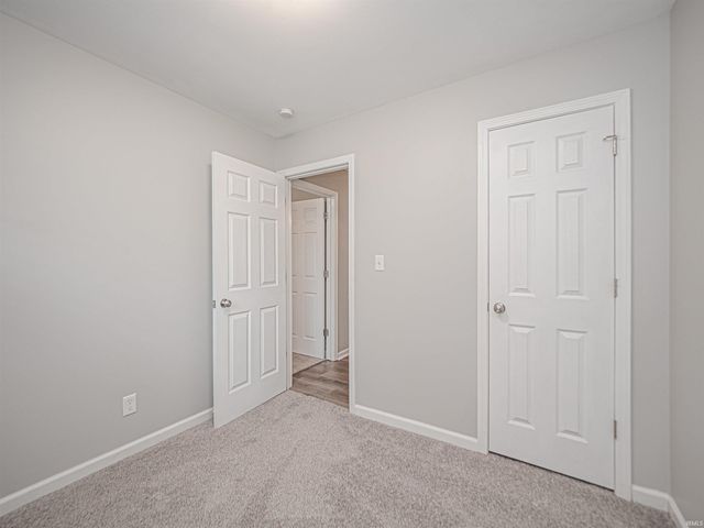 6697 CONCORD Drive, Newburgh, IN 47630