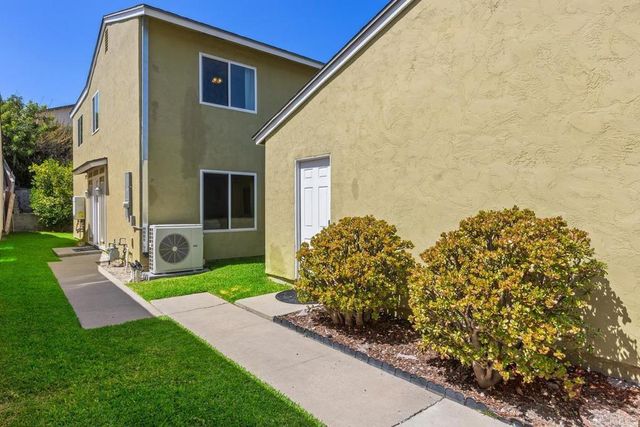 9924 Via Monzon, San Diego, CA 92129