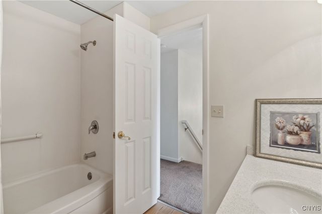 104 Lookout Circle, Camillus, NY 13209