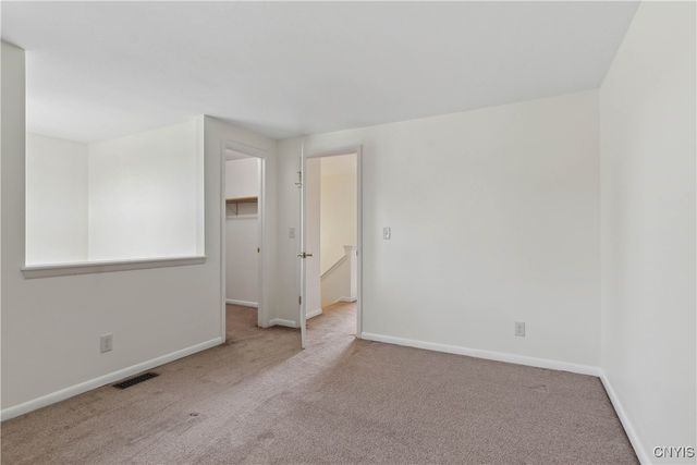 104 Lookout Circle, Camillus, NY 13209