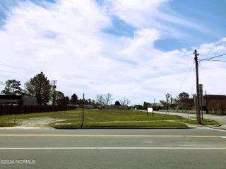 803/805 Main Street, Maysville, NC 28555