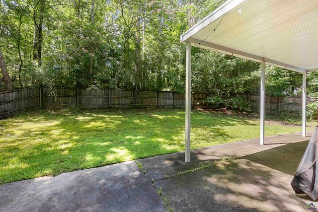 1260 Greentree Parkway, Macon, GA 31210