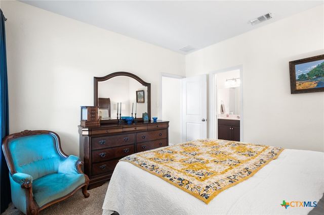 221 Gabriels Bluff Drive, Georgetown, TX 78626