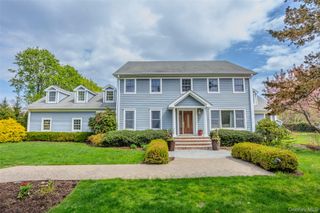 47 Briarfield Lane, Huntington, NY 11743