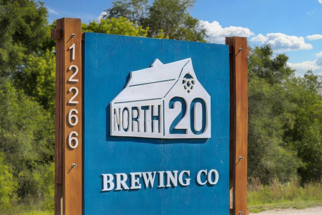 1055 Adamstown Drive, Rosemount, MN 55068