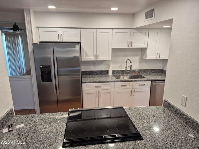 1500 W RIO SALADO Parkway 150, Mesa, AZ 85201