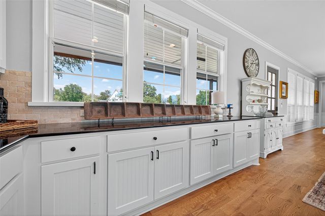 1012 Konetzke Lane, La Grange, TX 78945