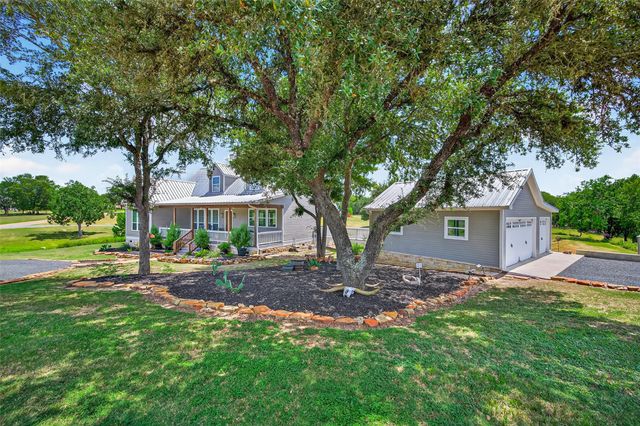 1012 Konetzke Lane, La Grange, TX 78945