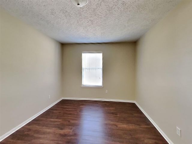 2908 Cambridge Circus, Pearland, TX 77581