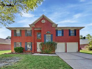 2908 Cambridge Circus, Pearland, TX 77581