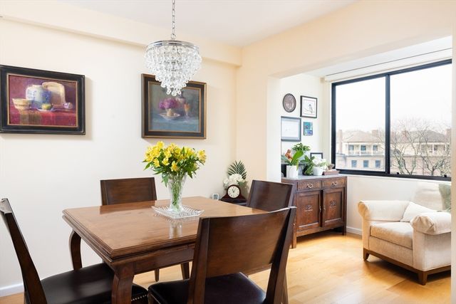 1731 Beacon St 402, Brookline, MA 02445