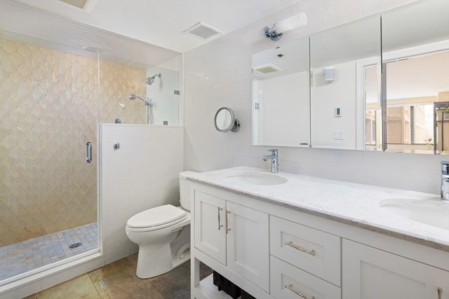 1731 Beacon St 402, Brookline, MA 02445