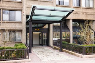 1731 Beacon St 402, Brookline, MA 02445