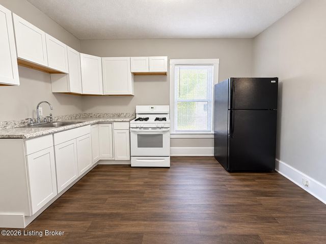1836 Algonquin Pkwy 1, Louisville, KY 40210